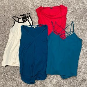 Huge 4 piece lot women’s Express tops medium